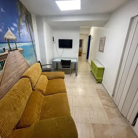 Piso Casco Historico Apartment *